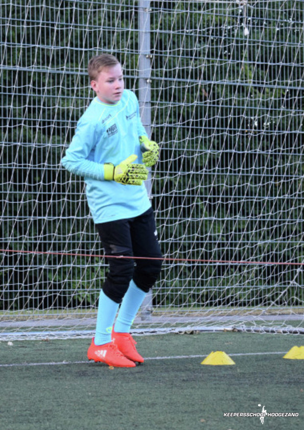 WE GAAN WEER VAN START MET ONZE KEEPERSCURSUS OP EEN NIEUWE LOCATIE .....